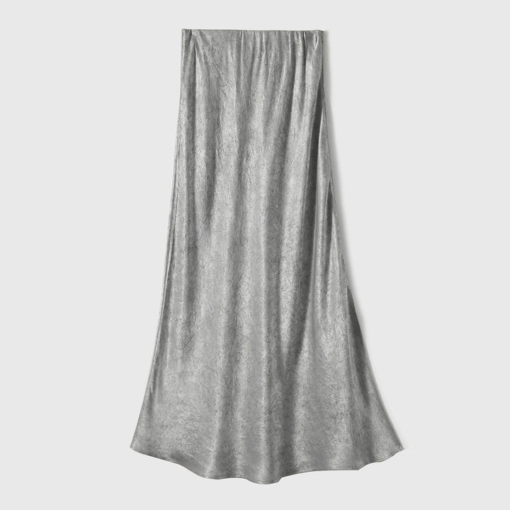 Dame Maxiskørt i luksuriøs satin med elegant fald og sidelæg Stilla