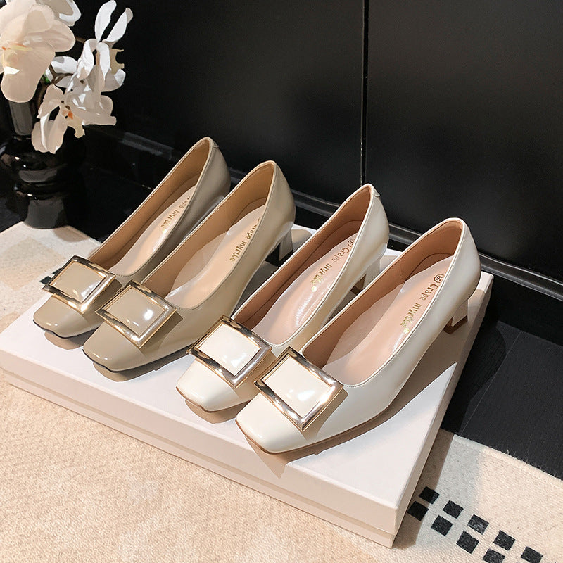 Dame Elegante Pumps med moderne spænde og komfortabel blokhælhæl Stilla