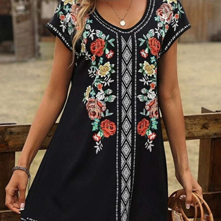 Dame sommerligt tunika-kjole med florale broderier Stilla