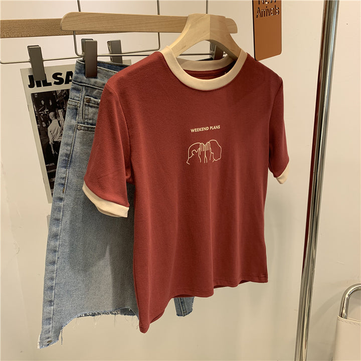 Femme Casual Graphic T-shirt med Weekend Planer Design Stilla