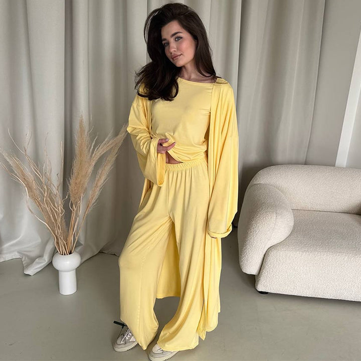Dame Lounge-sæt med let oversized bluse og bredt bukseben Stilla
