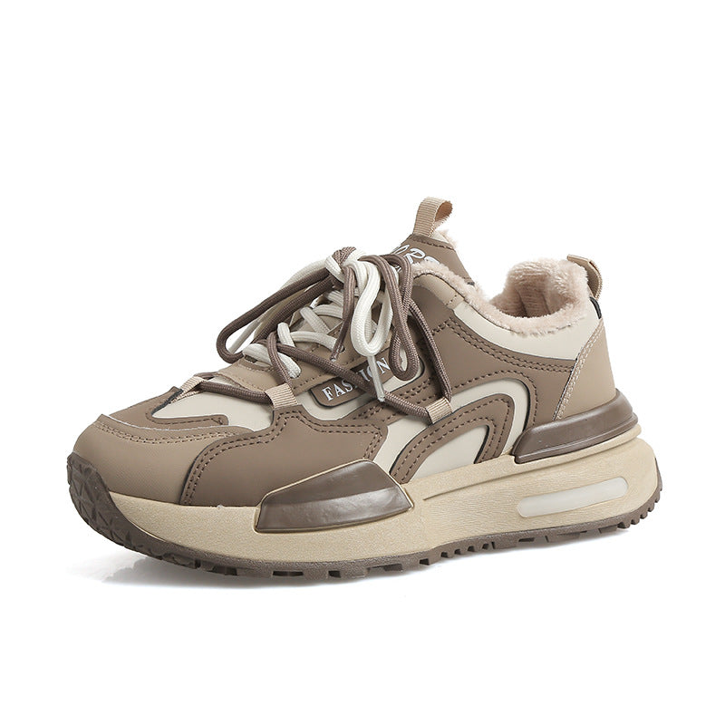 Dame Sporty Sneakers med varmt indre foder og slidstærk sål Stilla