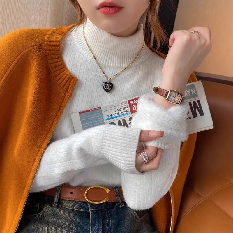 Kvinders sweater med rullekrave og luksuriøs fuzzy kant Stilla
