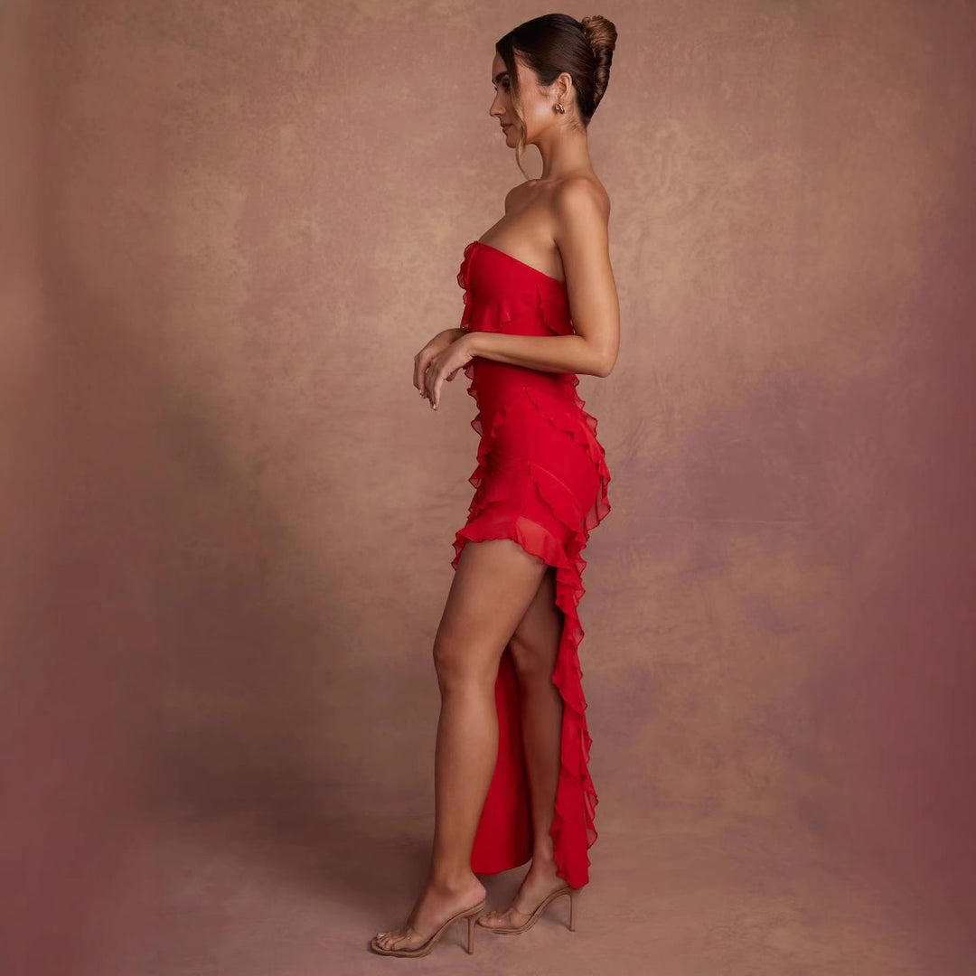 Dame Off-Shoulder Minikjole med asymmetrisk volangkant Skovae