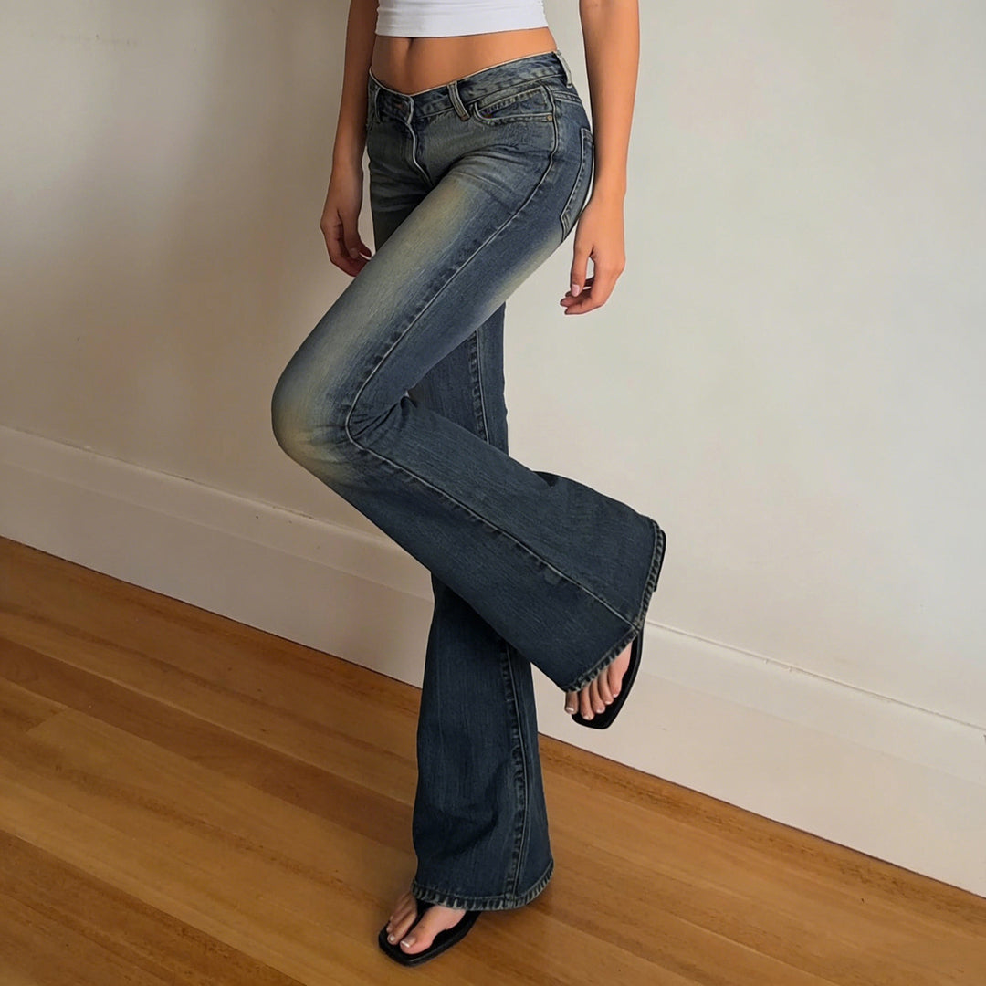 Dame Flared Jeans med høj talje og smart Used-Look Skovae