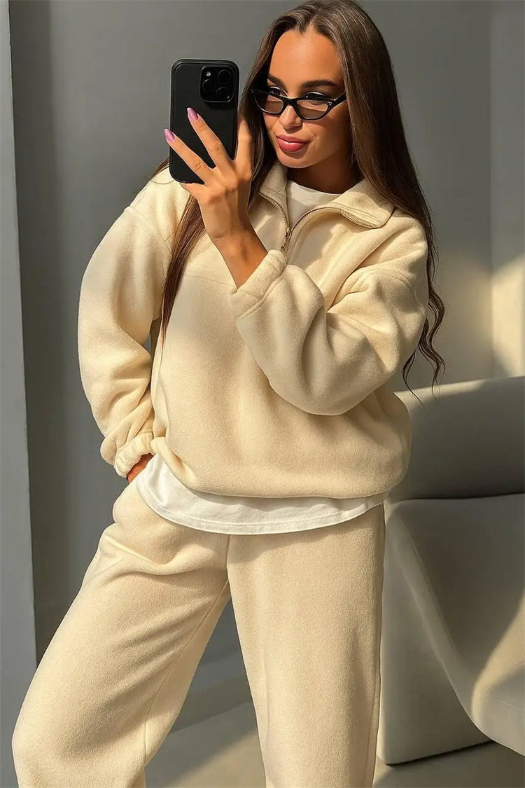 Kvinders oversized fleece jumpsuit med høj krave og lynlås Skovae