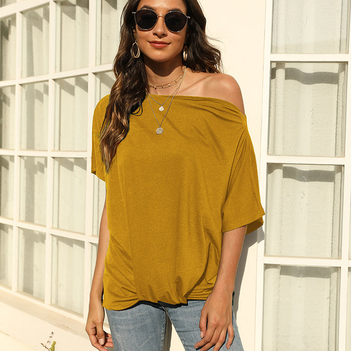 Dame Off-Shoulder T-shirt med løs pasform og trendy knotted detalje Stilla