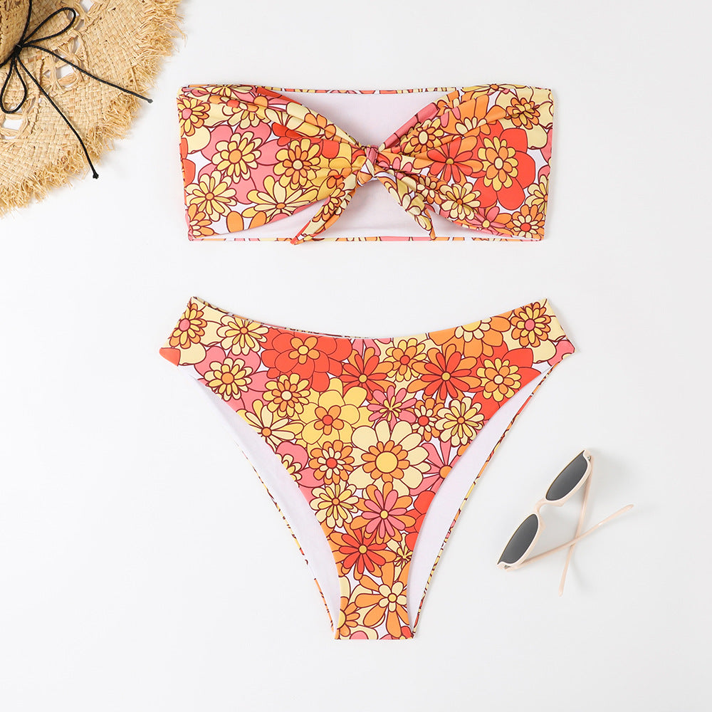 Damer Bandeau Bikini med moderne blomsterprint og legende knudedetalje Skovae