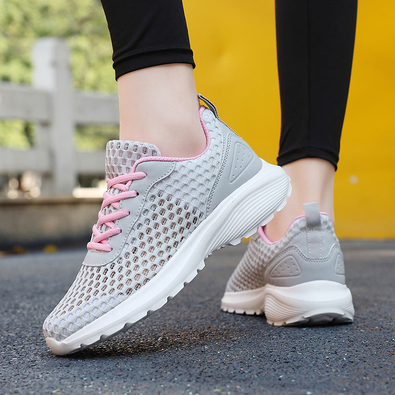 Dame nan let tre-dimensionel mesh-walking-sneakers med viskoelastisk fodseng og skridsikker profilsål Skovae