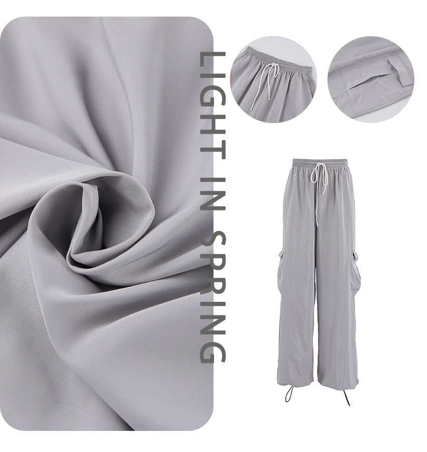 Dame cargo-bukser i en afslappet oversized skæring med elastisk talje og praktiske lommer Stilla