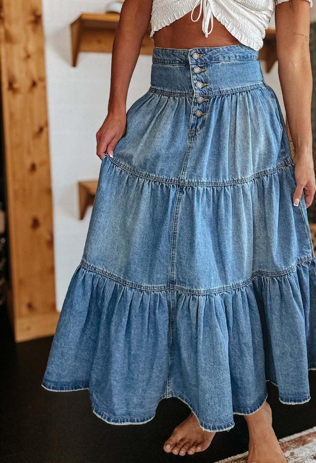 Dame lang denim-nederdel med flæser og knapdetalje Stilla