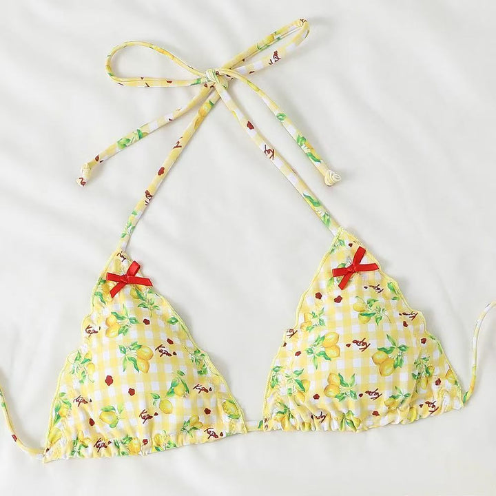 Dame Bikini-sæt med legende citronmønster og flæse detaljer Skovae