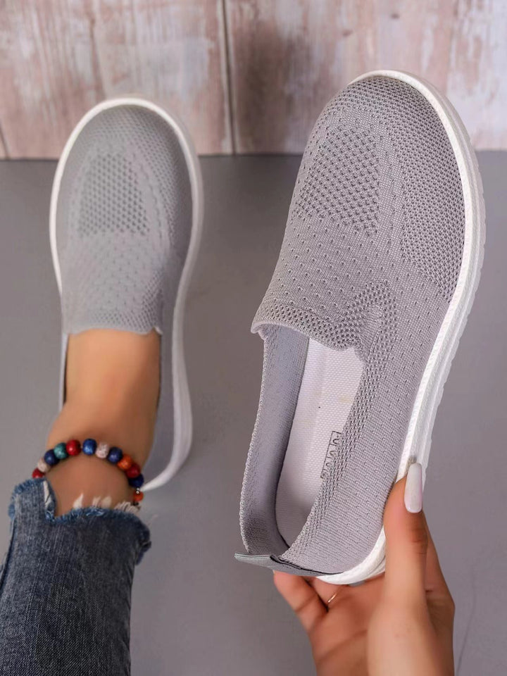 Dame Åndbare Slip-On Sneakers med fleksibelt Overmateriale og skridsikker Sål Stilla