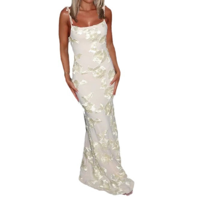Dame Elegant blomster broderet kjole med strapless silhuet Skovae