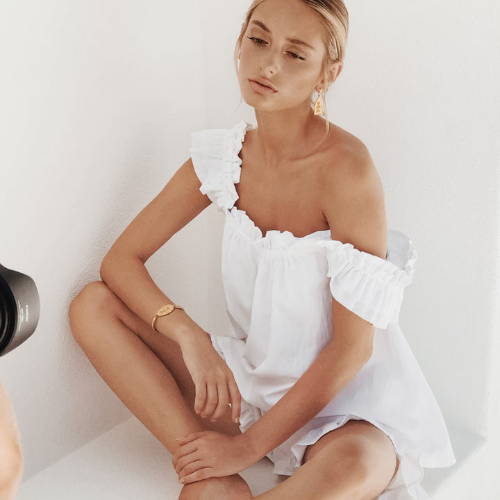 Dame luftig Off-Shoulder Kjole med Rüschendetails Stilla