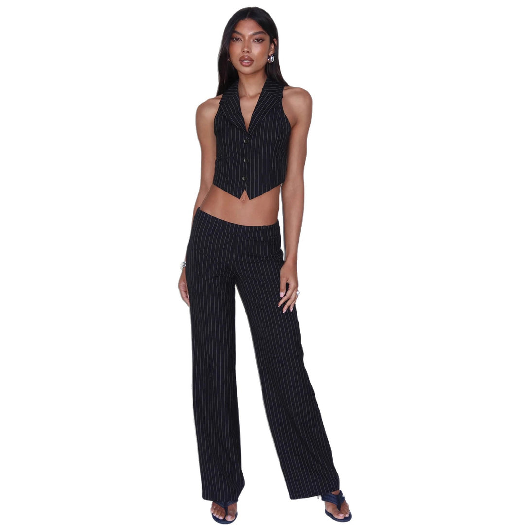 Damen ausgestelltes Bustier-Oberteil mit feinen Streifen und Knopfdetails Skovae