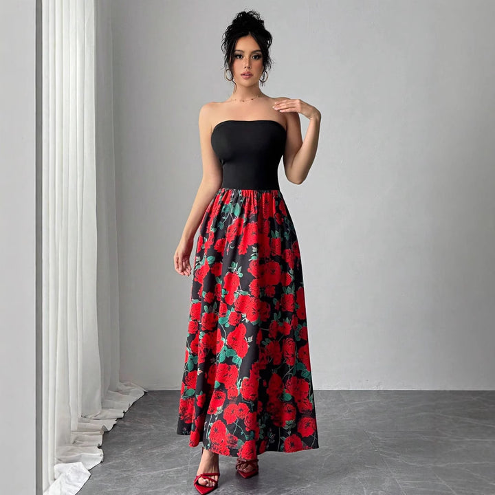 Dame uden stropper maxikjole med figursyet bandeau-overdel og udstillet rose-print-nederdel Skovae