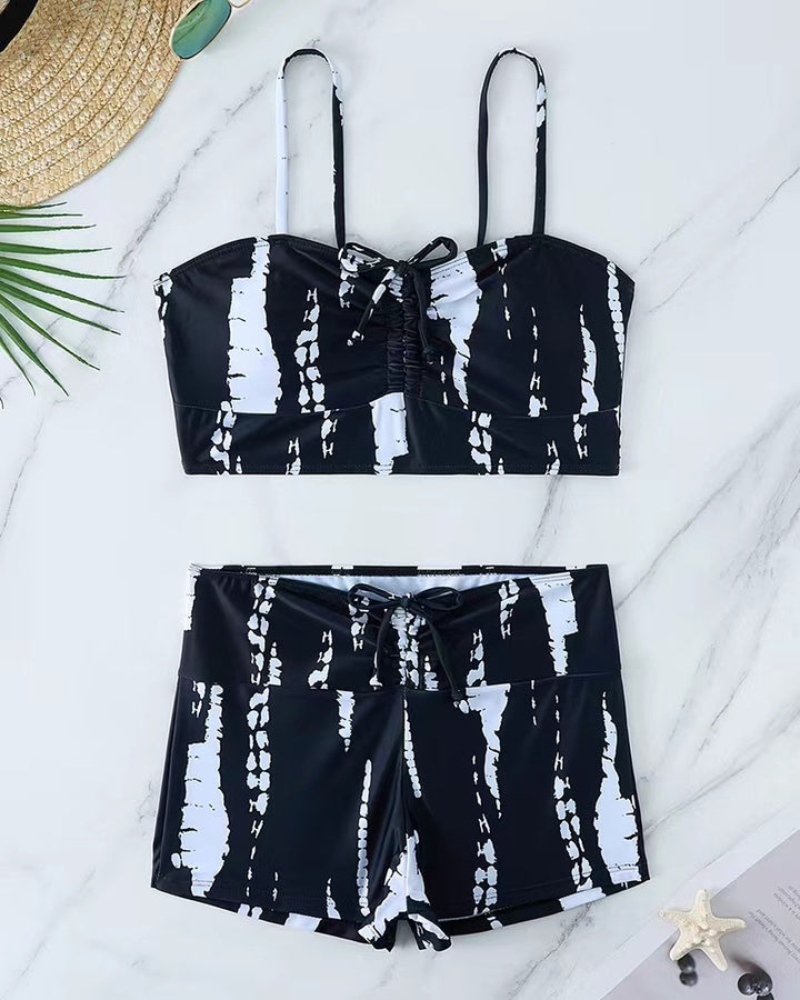 Dame bikini med blomstret flæse design og justerbare stropper Skovae