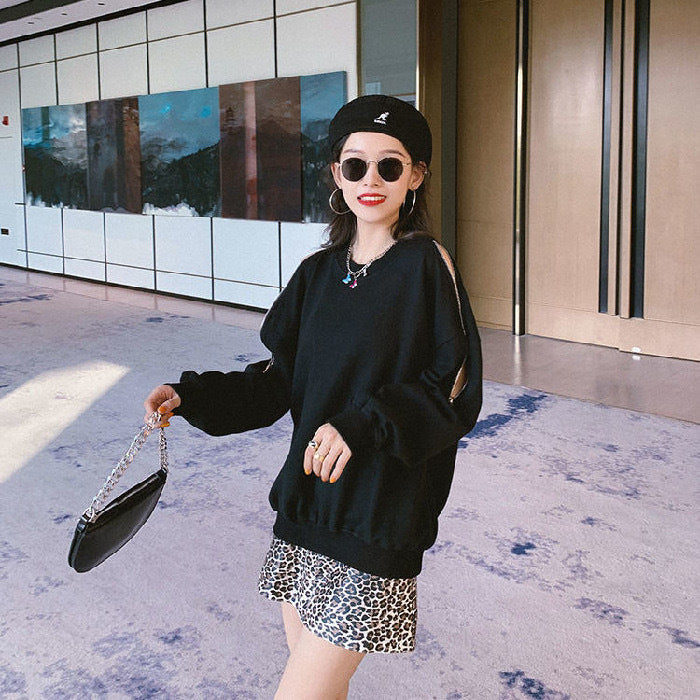 Kvindernes afslappede oversized pullover med åbne skuldre og moderne design