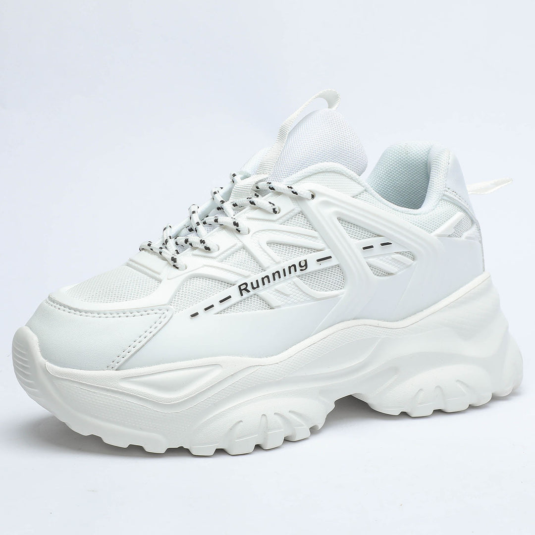 Dame Sporty løbesneakers med ergonomisk fodbund og skridsikker sål Stilla