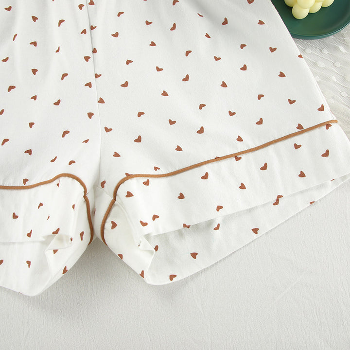 Dame pyjamasæt med kærligt hjerte design og behagelig pasform Stilla