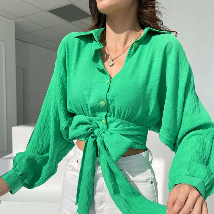 Dame Legende og luftig bluse med knude-detalje Stilla