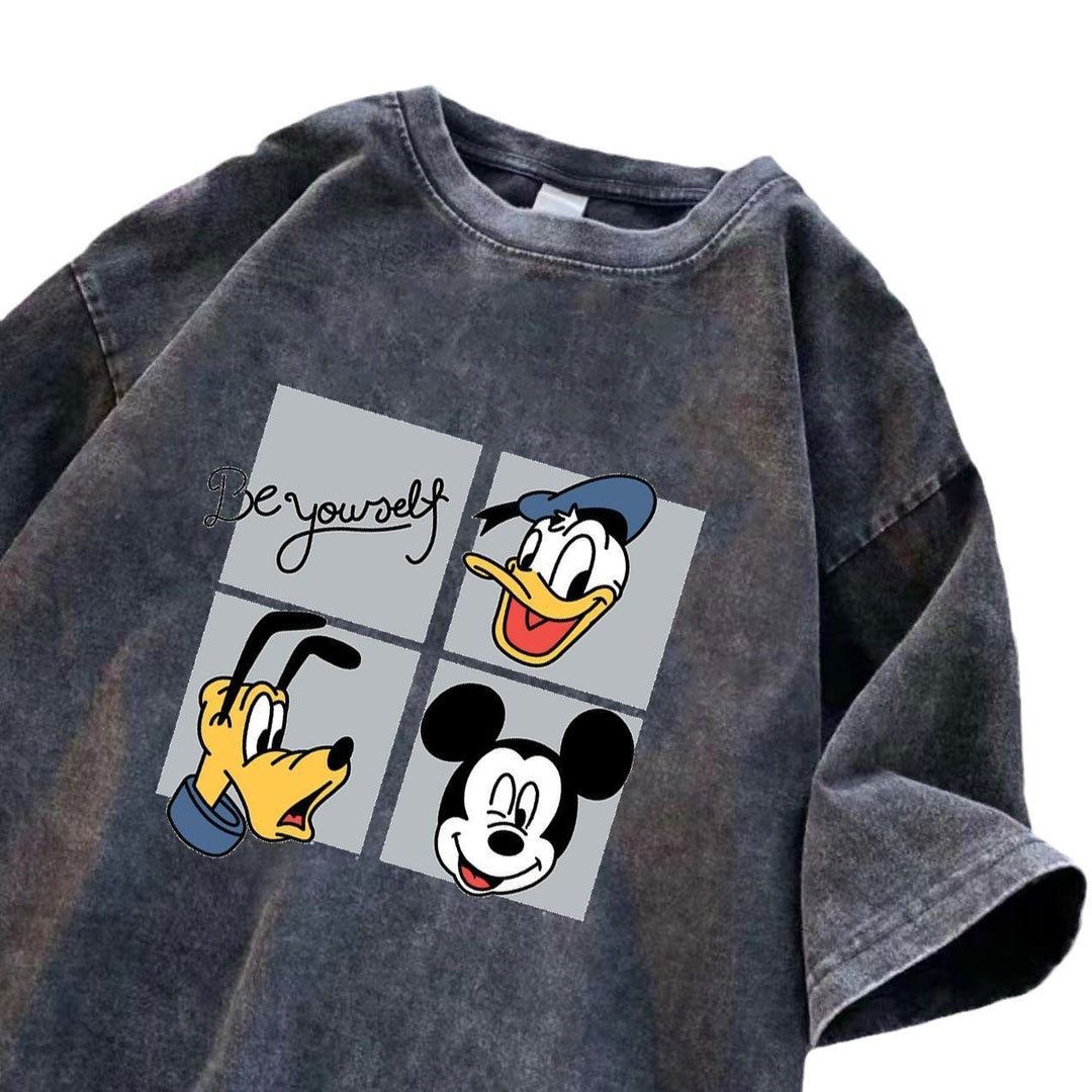 Dame T-shirt med kreativt cartoon-motiv og afslappet skæring Stilla