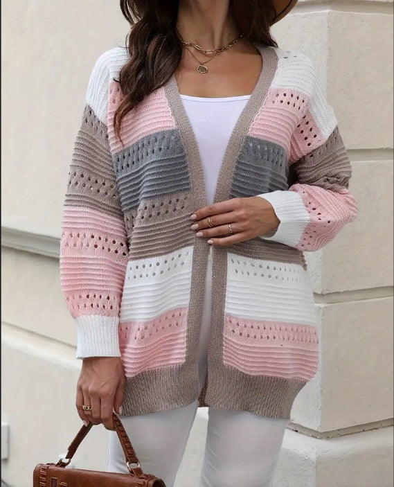Kvinders stor strikket cardigan med unikt blonder mønster og farveblok design Stilla
