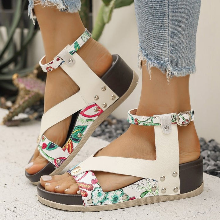 Dame Komfortable Sandaler med blomstret design og justerbar rem Stilla