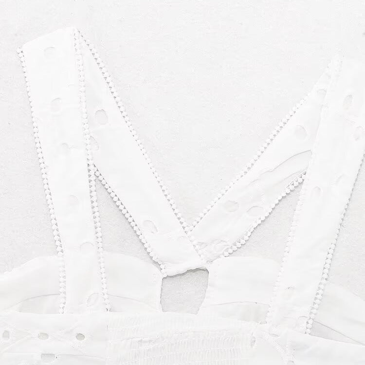 Dame Brokat-Crop-Top med elegant udfletning og dekorerede stropper Skovae