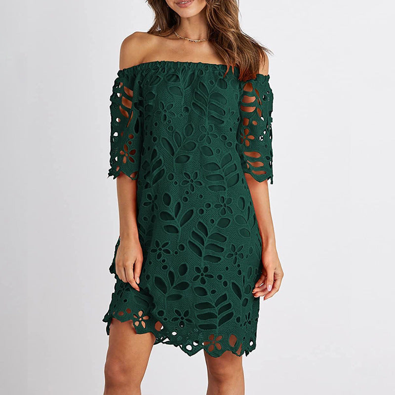 Dame Off-Shoulder Kjole med florale Cut-Outs og luftige Ærmer Stilla