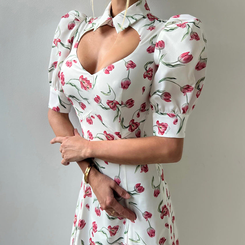 Dame Maxikjole med flæsedetaljer og blomsterdesign Stilla