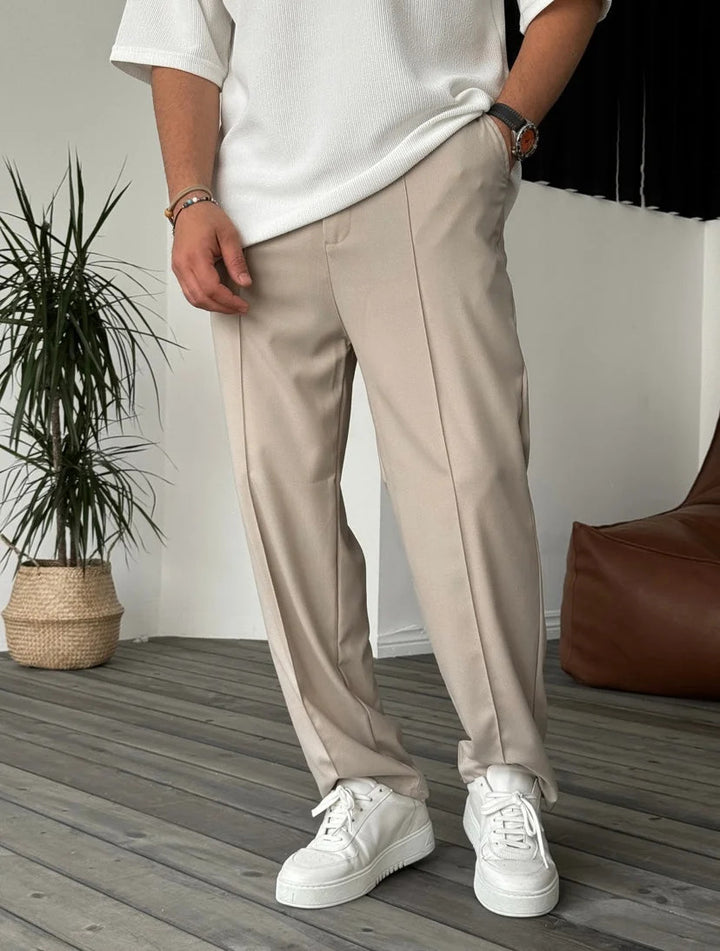 Herrer elegante og komfortable Chino-bukser med folder Stilla