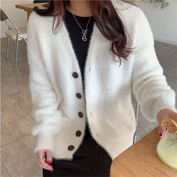 Kvinders Fluffy Cardigan med Knapdetaljer og Løs Pasform Stilla