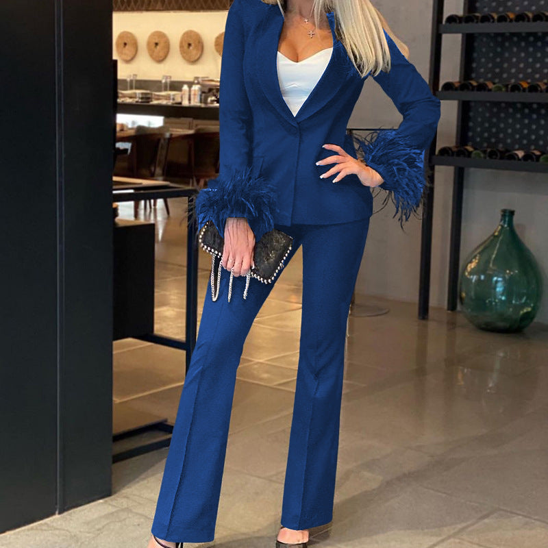 Dame Elegant Blazer-sæt med fjer og smal pasform Stilla
