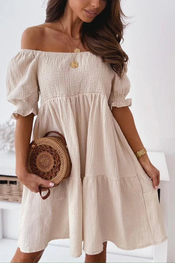 Dame Off-Shoulder Sommerkjole med luftig silhuet og flæsedetaljer Stilla