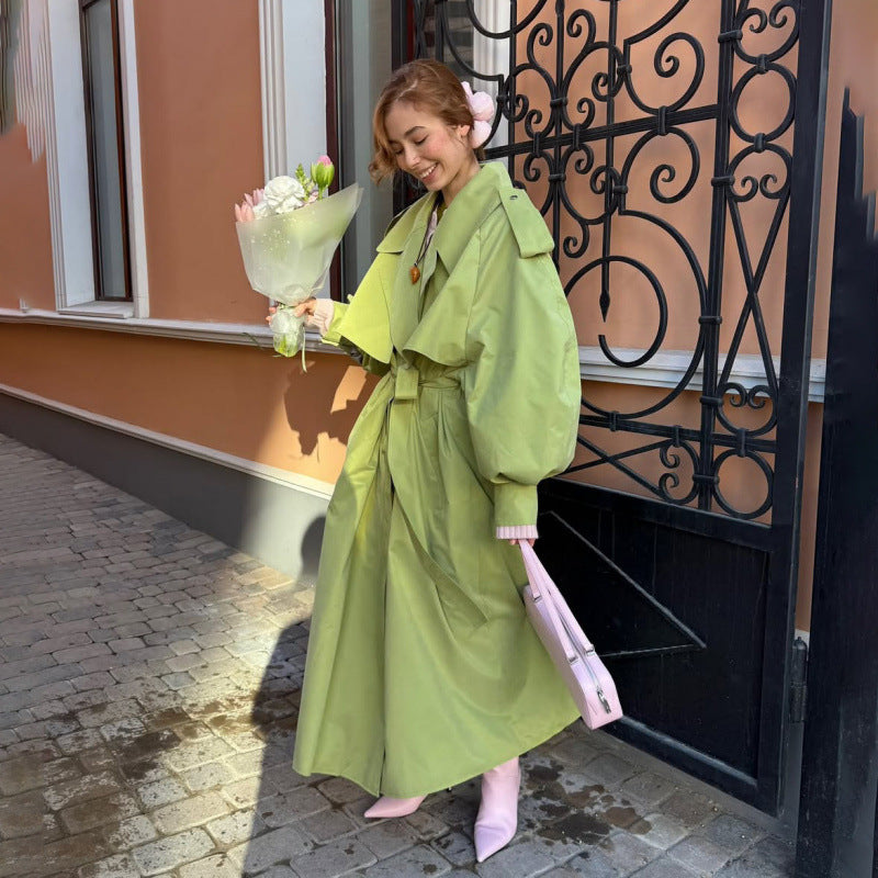 Dame Oversized Trenchcoat med voluminøse ærmer Stilla