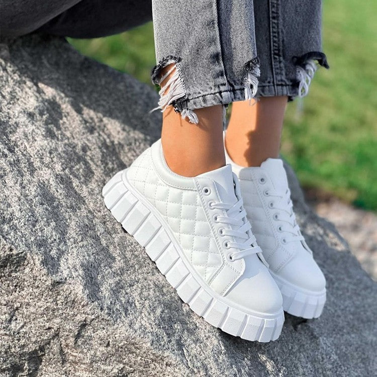 Dame modische Plateau-Sneaker med struktureret overmateriale og skridsikker sål Stilla