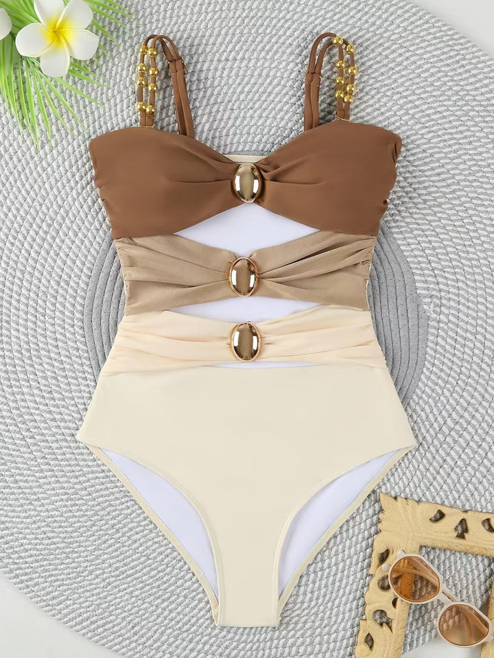 Dame Bikini-top med stilfulde cut-outs og dekorative smykkeelementer Stilla