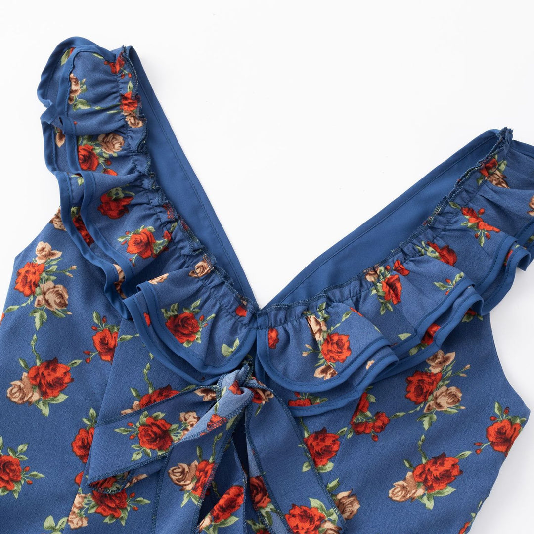 Dame Maxikjole med feminine flæse detaljer og elegant V-hals Stilla
