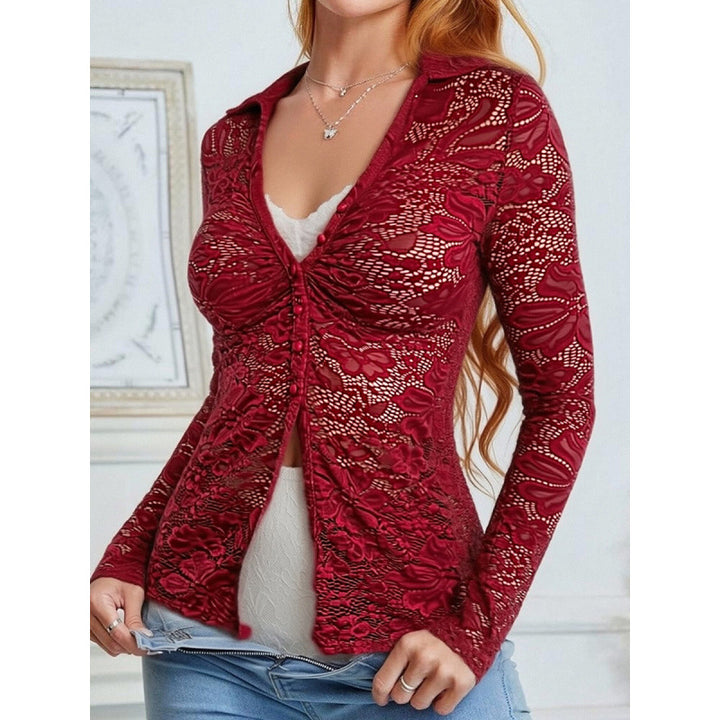 Damen Transparente Spitzenbluse mit knöpfbarem Ausschnitt und langem Arm Skovae