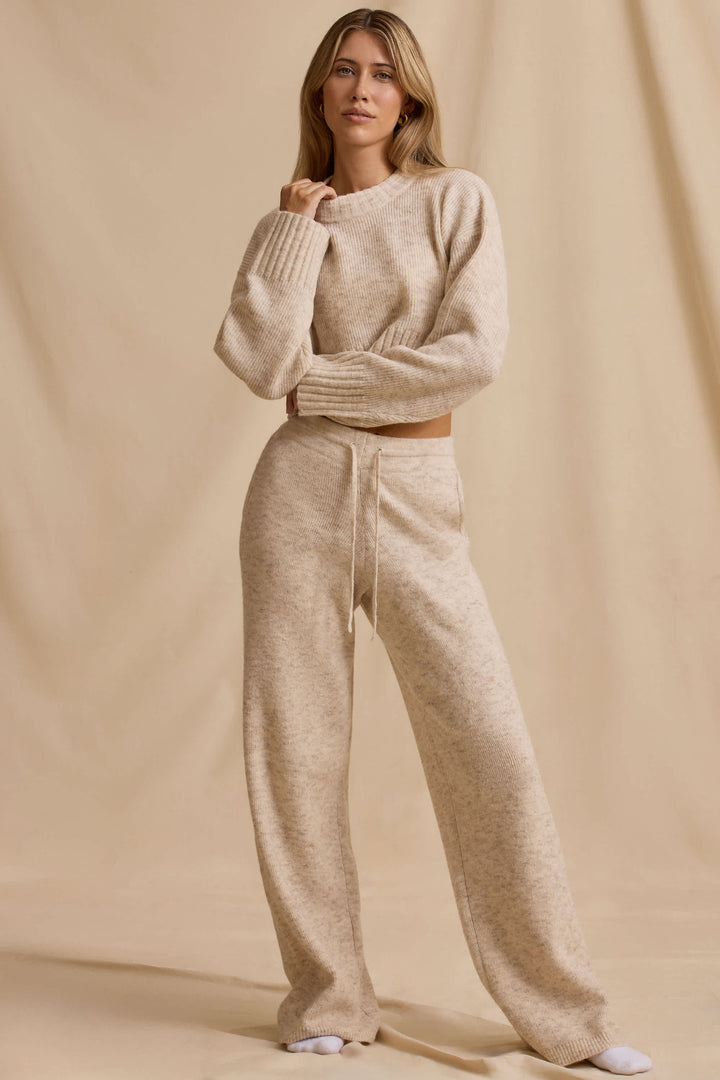 Damer komfortabel strik sæt med cropped sweater og brede bukser Skovae