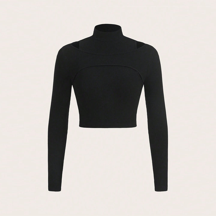 Kvinders crop top med høj hals design og sofistikeret udskæring Stilla