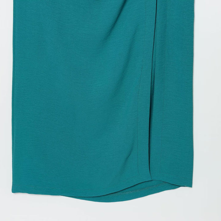 Dame maxikjole med elegant drapering og asymmetrisk søm Skovae