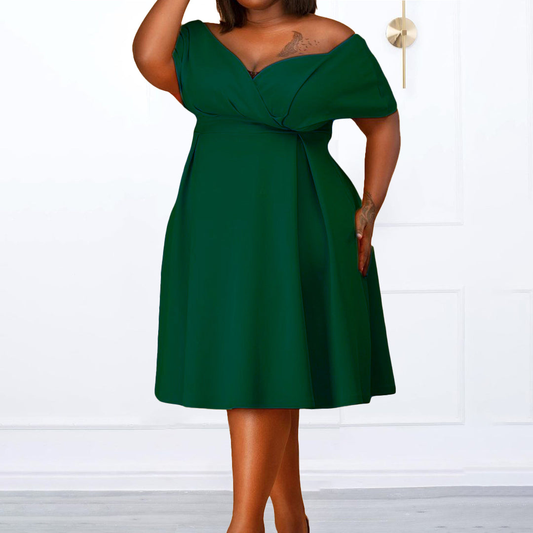 Dame Off-Shoulder Cocktailkjole med elegant indpakningsdesign Stilla