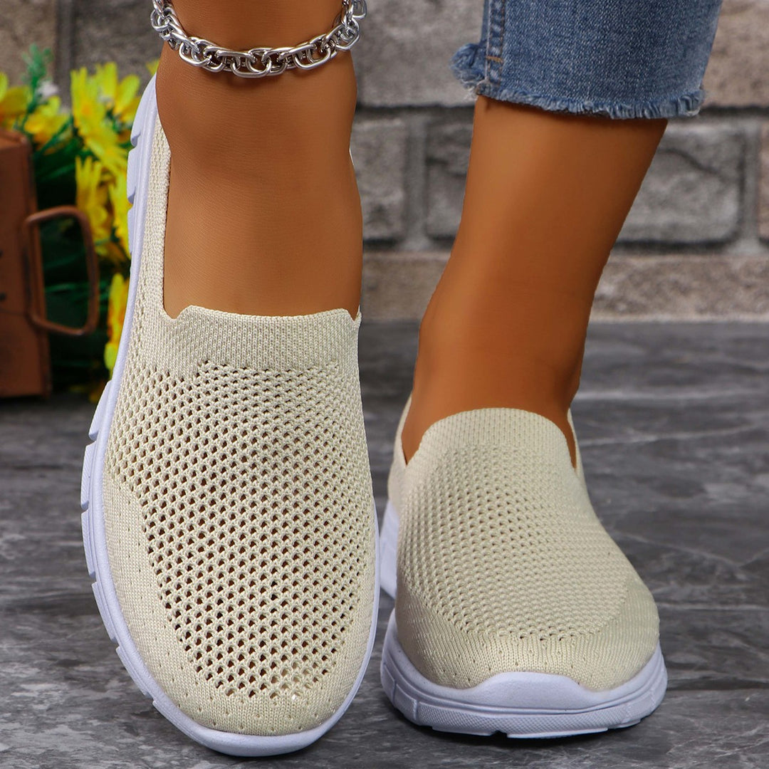 Dame behagelige Slip-On sneakers med åndbart mesh-overmateriale og fleksibel sål Stilla