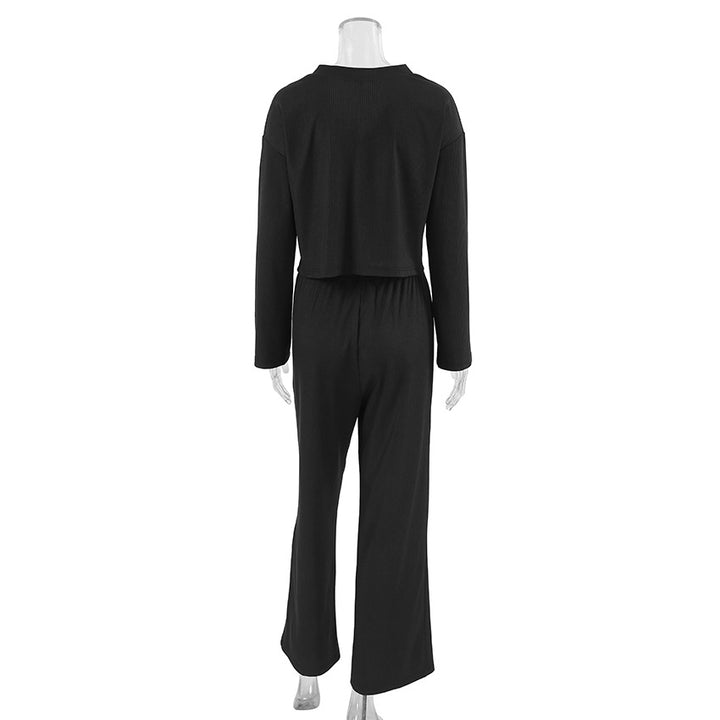 Dame afslappet Lounge-sæt med cropped bluse og bredt skårne bukser Stilla