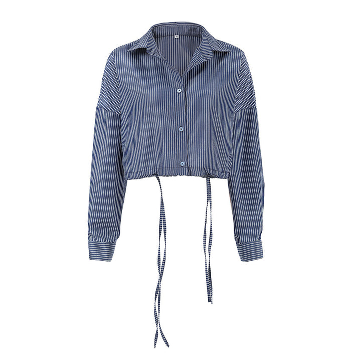 Dame stribet oversized skjorte med taljerbart design Stilla