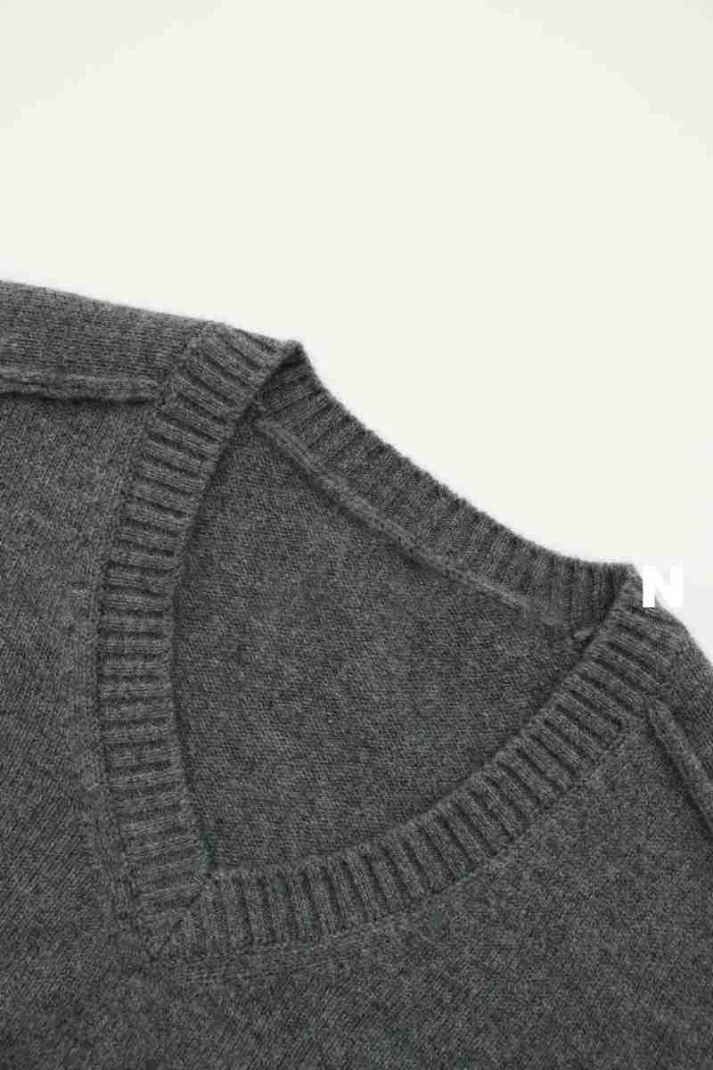 Damer fin V-hals sweater lavet af høj kvalitet uld Stilla
