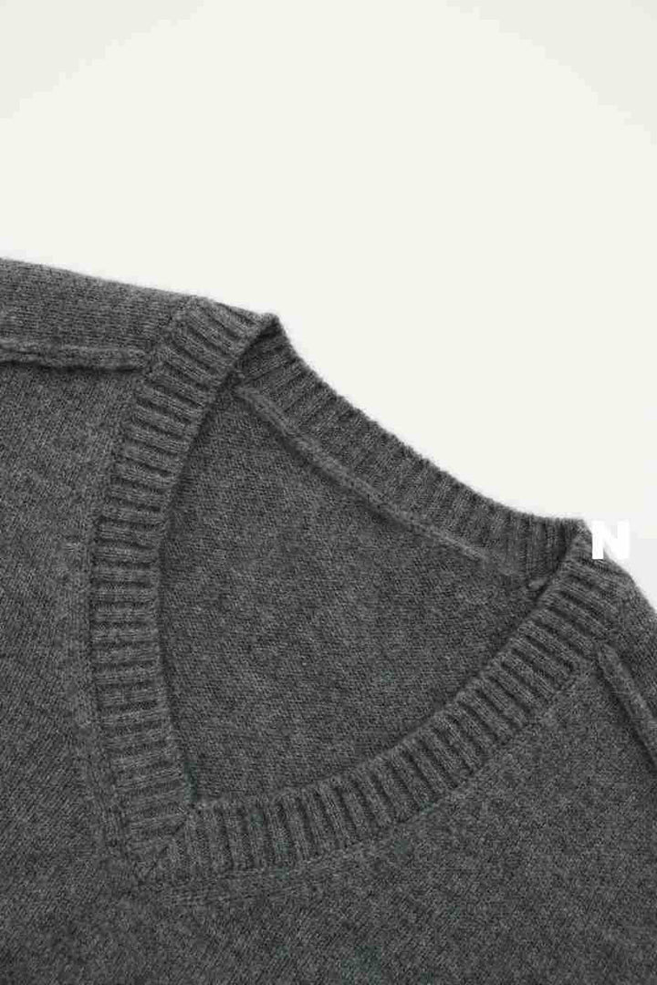 Damer fin V-hals sweater lavet af høj kvalitet uld Stilla